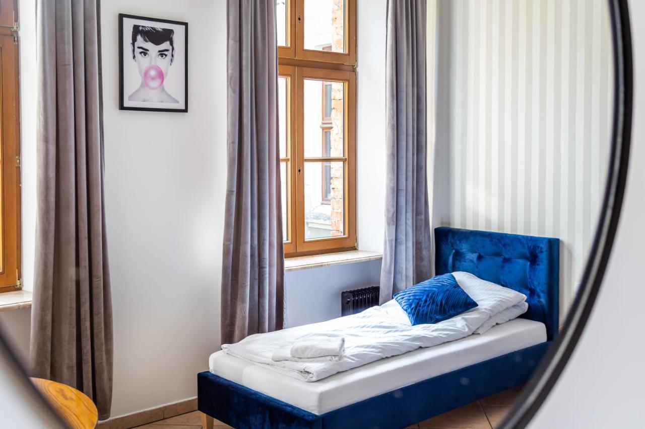 Palac Jablonowo Bed and Breakfast Ujście Buitenkant foto
