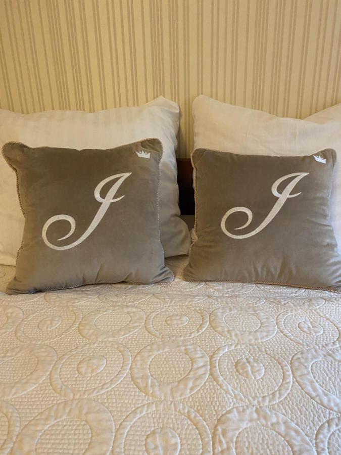 Palac Jablonowo Bed and Breakfast Ujście Buitenkant foto